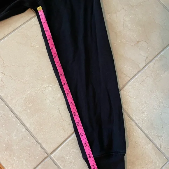 PINK Victoria's Secret Black Wide Neck Cropped Sweatshirt - Picture 7 of 10